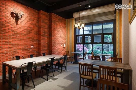 108 House Inn Tainan Buitenkant foto